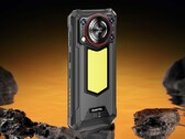 Az Oukitel WP53 Pro okostelefon rengeteg tartóssági tulajdonsággal érkezett a kempingezés és a kalandok szerelmeseinek. (Kép forrása: Oukitel)