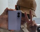 A BTS énekesét, J-Hope-ot már látták, ahogy a Samsung Galaxy Z Fold8-at tartja a kamera előtt.