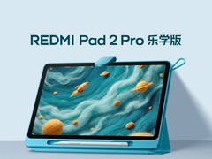 A Redmi Pad 2 Pro Learning Edition egy strapabíró tokot és egy tollat tartalmaz.