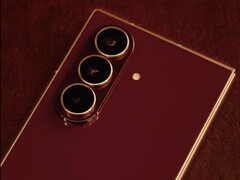 A Samsung W26 a Dan Xi Red színváltozatban. (Kép forrása: Samsung) 