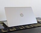 A HP 17t most az egyik legmegfizethetőbb laptop a méretosztályában (Kép forrása: Notebookcheck)