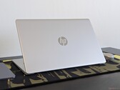 A HP 17t most az egyik legmegfizethetőbb laptop a méretosztályában (Kép forrása: Notebookcheck)