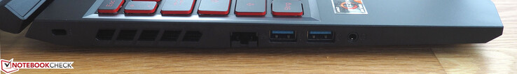 Left: Kensington lock, RJ45 Ethernet, 2x USB-A, 3.5-mm headphone jack