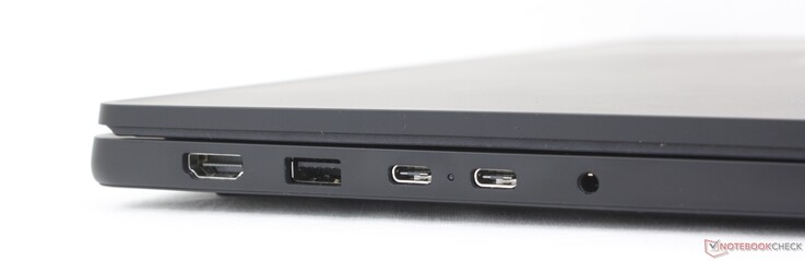 Balra: HDMI (4K60), USB 3.2 Gen. 1, 2x USB-C 3.2 Gen. 2 w/ DisplayPort 1.4 + Power Delivery, 3,5 mm-es fejhallgató