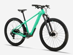 A Decathlon Rockrider E-EXPL 900 26″-es e-bike már kapható Európában. (Kép forrása: Decathlon)