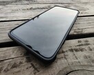 A Nubia RedMagic 6R még mindig releváns játékkészülék? (Kép forrása: Darryl Linington - Notebookcheck)