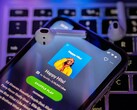 Az ingyenes Spotify-fiókkal rendelkező felhasználók végre közvetlenül is kiválaszthatják a dalokat. (Kép forrása: omid armin)