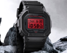 A Casio G-Shock DW-5600BBR-1ER (a képen) 200 méteres vízállósággal és többfunkciós riasztórendszerrel rendelkezik. (Kép forrása: G-Shock UK)