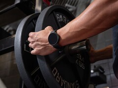 Reebok új Stride okosórája