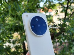 A Find X8 Ultra. (Kép forrása: Notebookcheck)