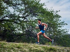 A Garmin Fenix 7 (a képen) futási dinamikai problémája megoldódott a 21.13-as béta verzióval. (Kép forrása: Garmin)