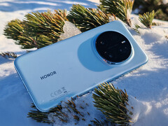 A Honor Magic 8 Ultra fejlettebb kamerakonfigurációval rendelkezik, mint a Honor Magic 7 Pro (a képen). (Kép forrása: Notebookcheck)