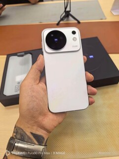 Gyakorlati fotó a hamarosan megjelenő Vivo X500-ról