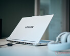 Az Arrow Lake-HX CPU és a 115 W-os GPU gyilkos kombináció a játékteljesítmény maximalizálásához (Kép forrása: Notebookcheck)