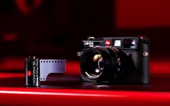 A Leica augusztustól fekete-fehér filmet is kínál majd. (Kép forrása: Leica)