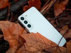 Samsung Galaxy S22 (Kép forrása: Joshua Katt, Unsplash)