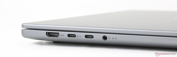 Balra: HDMI 1.4b, 2x USB-C w/ DisplayPort 1.4 + Power Delivery 3.0, 3,5 mm-es headset, OneKey Recovery