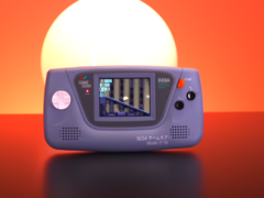 A szóban forgó SEGA Game Gear, rengeteg fejlesztéssel a motorháztető alatt. (kép forrása: Macho Nacho Productions YT)