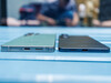 Magassági összehasonlítás: Samsung Galaxy S25 Ultra (balra, 8,2 milliméter) és Samsung Galaxy S25 Edge (jobbra, 5,8 milliméter) 