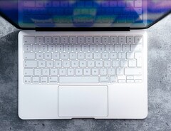 Az Apple MacBook Neo gyártását a nagy kereslet ellenére is visszafoghatják.