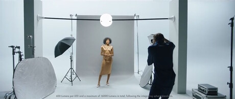 16,000 Lumen (kép forrása: termékvideó képernyőkép)