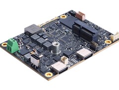 KIWI330: Új egylapos számítógép Intel processzorral. (Kép forrása: Axiomtek)