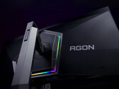 Az AOC Agon 6 Pro AG326UZD állítható állvánnyal és hátulra szerelt RGB világítással rendelkezik. (Kép forrása: AOC)