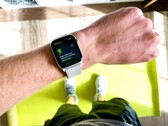 A következő generációs Apple Watch először rendelkezhet beépített érzékelőkkel ellátott karkötővel.