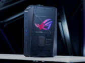 A ROG GR70 jelenleg két különböző konfigurációban kapható. A képen: a mini PC oldalnézete