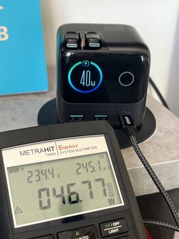 Teljesítményveszteség: legfeljebb 15%