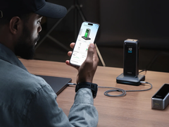 Az Anker Prime Charging Base (a képen) a márka egyes Prime power bankjaihoz készült. (Kép forrása: Anker)