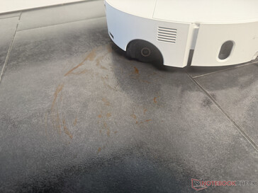 A törlőhenger a szárított ketchuppal végzett tesztben.