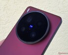 A Vivo X200 Ultra úttörő kameráival nyűgözött le minket a közelmúltbeli felülvizsgálatunk során. (Kép forrása: Notebookcheck)