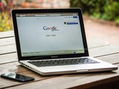 A böngészési adatokhoz való hozzáférés a mesterséges intelligencia térnyerésével egyre fontosabbá vált. Általános kép - egy laptop nyitott Chrome-mal. (Kép forrása: Pexels, Pixabay)