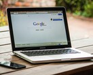 A böngészési adatokhoz való hozzáférés a mesterséges intelligencia térnyerésével egyre fontosabbá vált. Általános kép - egy laptop nyitott Chrome-mal. (Kép forrása: Pexels, Pixabay)