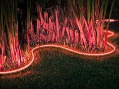 A Philips Hue megszünteti az olyan intelligens lámpákat, mint a kültéri fénycsík (a képen). (Kép forrása: Philips Hue)