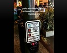 Egy TikTok (képernyőkép), amely a Palo Altóban feltört zebra gombot mutatja. (Kép forrása: rosecampau a TikTok-on)