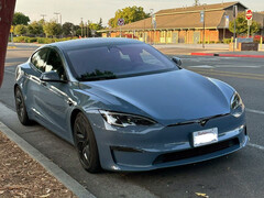 Az állítólagos 2026-os Tesla Model S frissítés. (Kép forrása: SongLeeYan/Reddit)