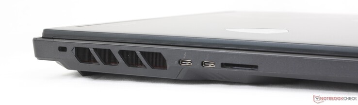 Balra: Kensington zár, 2x USB-C Thunderbolt 4 w/ DisplayPort + Power Delivery, SD kártyaolvasó