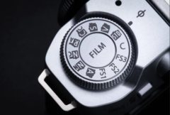 Fujifilm X-M5 filmszimulációs tárcsa közelről