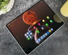 Oppo Pad 4 Pro felülvizsgálat. (Kép forrása: Marcus Herbrich/Notebookcheck)