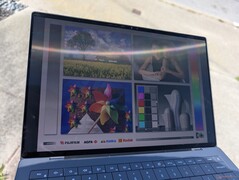 Kültéren, napfényben