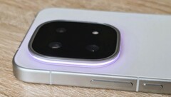 Vivo iQOO 15 felülvizsgálat. (Kép forrása: Marcus Herbrich)