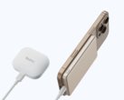 A Xiaomi Super Slim Magnetic Power Bank 5000 (képünkön) Kínán kívül is megjelenik. (Kép forrása: Xiaomi)