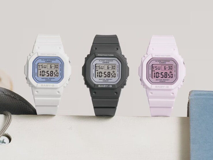 Balról jobbra: a Casio Baby-G BGD-565SC-2B, BGD-565SC-1 és BGD-565SC-4B órák