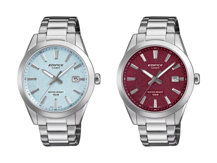 A Casio Edifice EFV-160D-2BV (balra) és EFV-160D-4AV (jobbra) órák