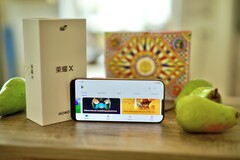 Az Honor X80 Pro Max képernyője szükség esetén nagyon fényessé válhat.