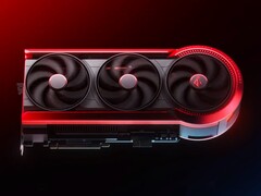 Az Asus a GeForce RTX 5090-t négy ventilátorral kombinálja. (Kép forrása: Asus)