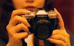 A Yashica FX-D az analóg fényképezőgép-érzetet digitális kényelemmel kívánja ötvözni (Kép forrása: Yashica)