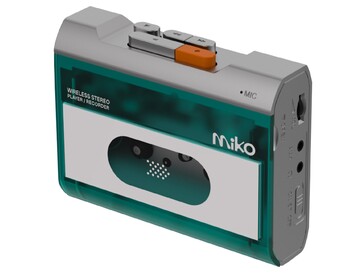 Bluetooth-kapcsoló és 3,5 mm-es audio be- és kimeneti csatlakozók a másik oldalon.